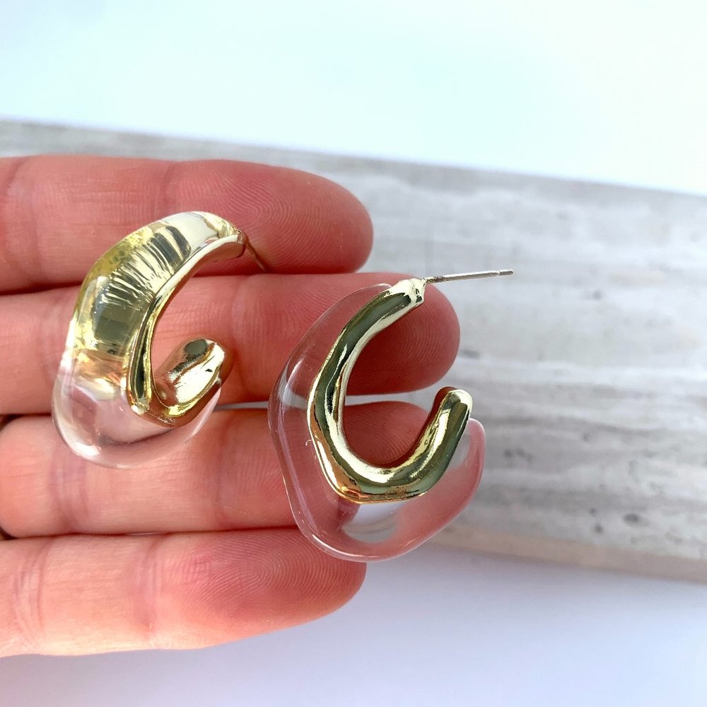 NEW ~ Anthropologie Irregular Resin Clear Hoop Earrings - Picture 8 of 10